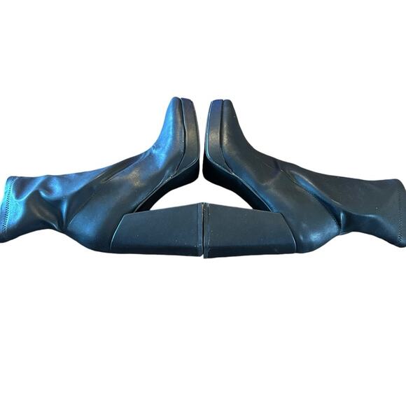 Wild Pair Beautee Platform Heeled Booties Square Toe Block Heel NEW Size 7 - Picture 9 of 11